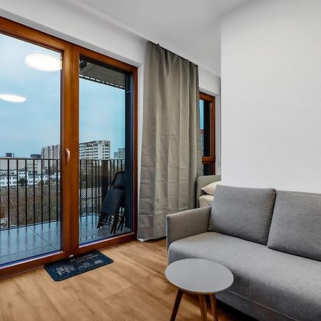ורשה Metro Wierzbno Cosy Apartment מראה חיצוני תמונה