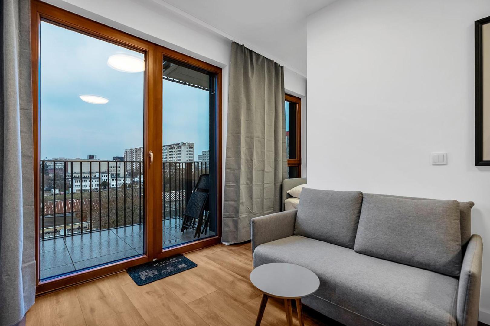 ורשה Metro Wierzbno Cosy Apartment מראה חיצוני תמונה