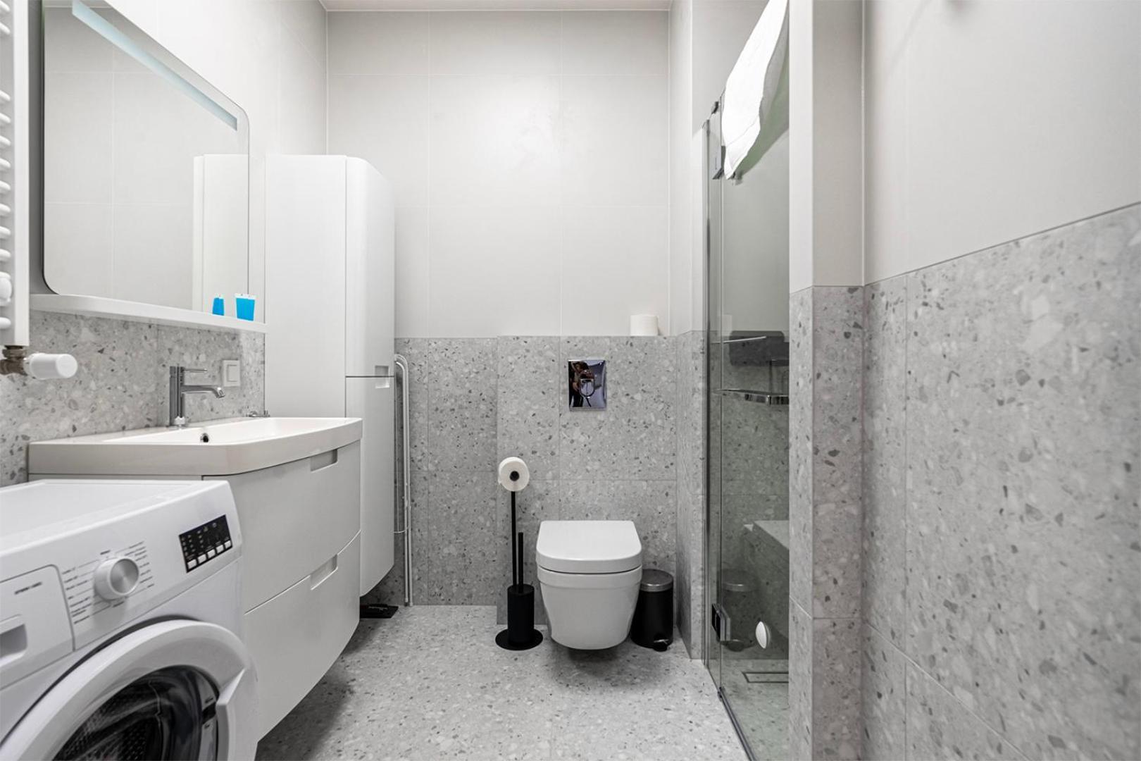 ורשה Metro Wierzbno Cosy Apartment מראה חיצוני תמונה